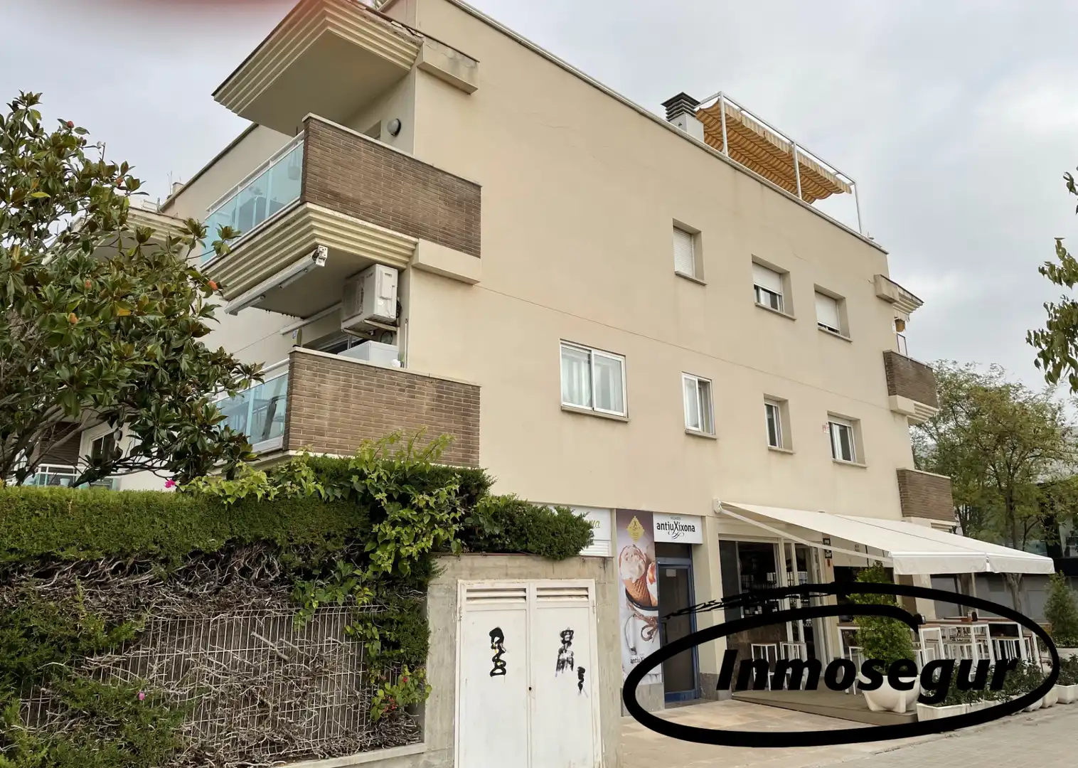 Exterior view of Garage for rent in Cambrils