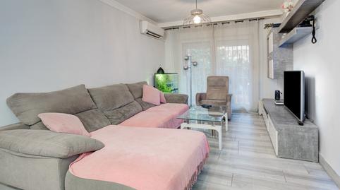 Foto 2 de Casa adosada en venta en Calle Nerea Risquel, Cenes de la Vega, Granada