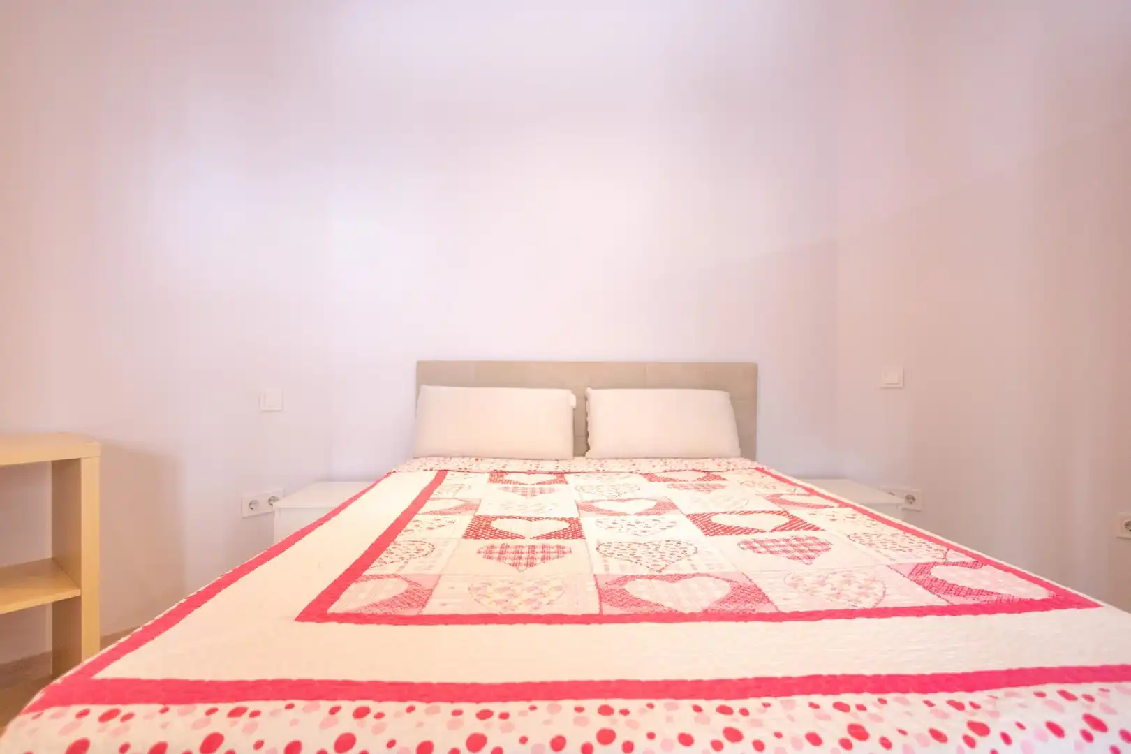 Habitación de Estudio de alquiler en Madrid con Aire acondicionado, Calefacción y Amueblado