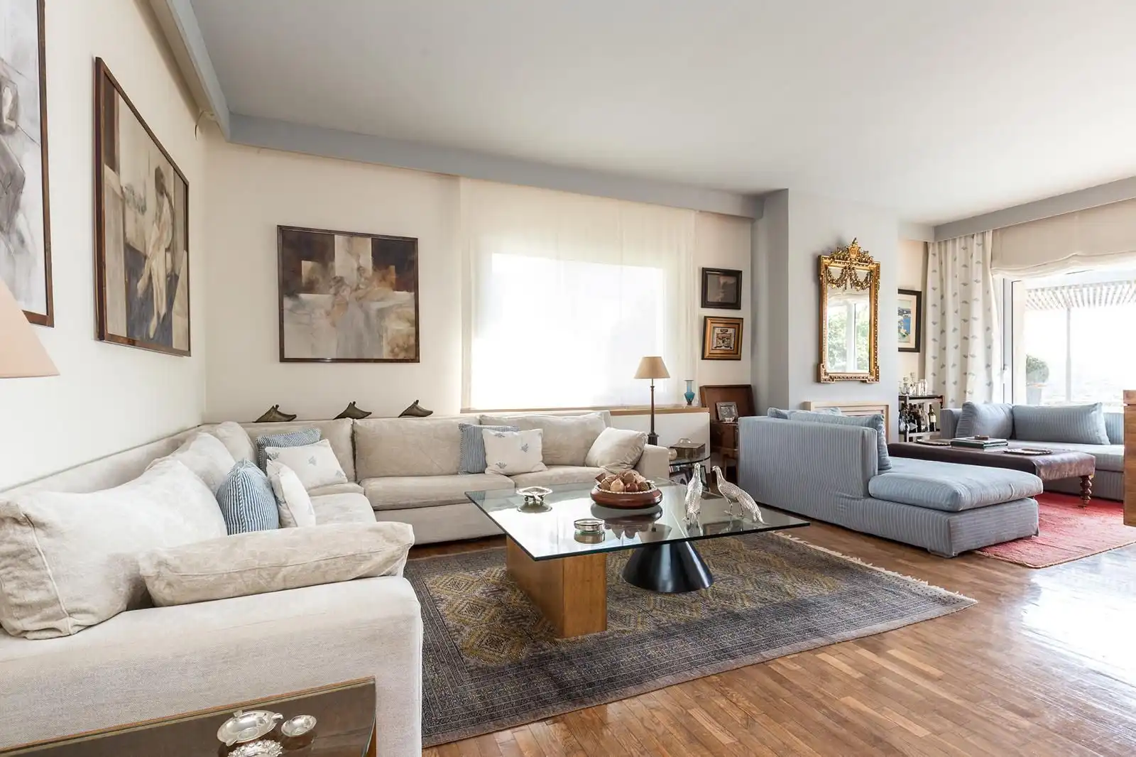 Sala de estar de Casa o chalet de alquiler en Sant Just Desvern con Aire acondicionado, Calefacción y Jardín privado