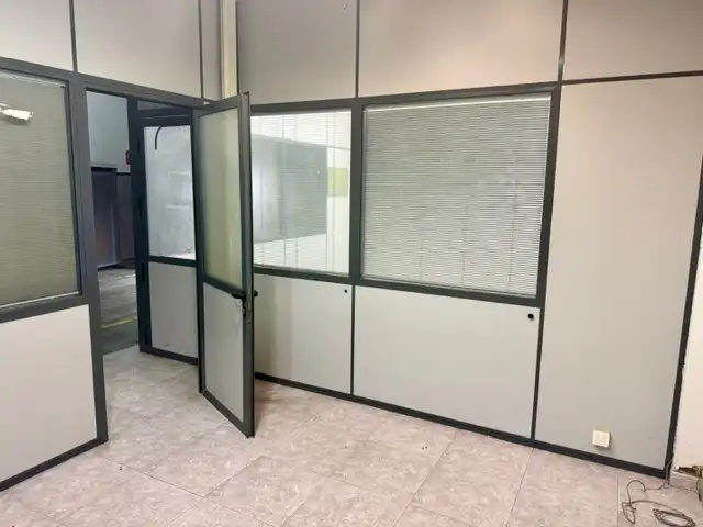 Nau industrial de lloguer en Alaquàs amb Alarma