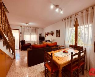 Living room of Single-family semi-detached for sale in Santa Oliva  with Heating and Balcony