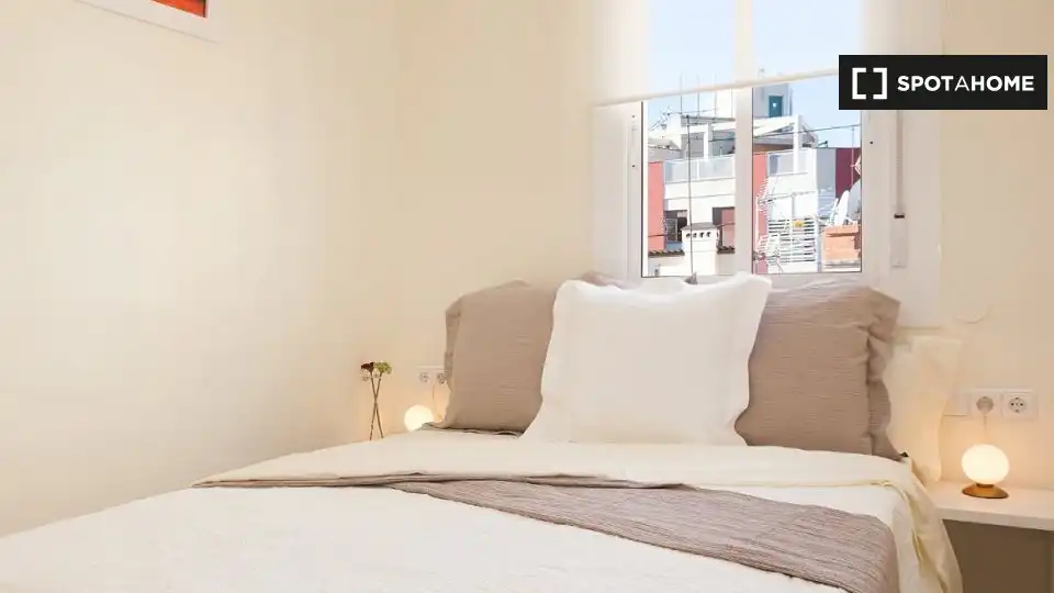 Bedroom of Flat for rent in Barcelona  with Air Conditioner, Heating and Furnished