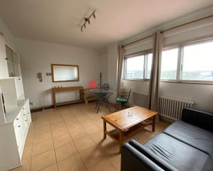 Sala d'estar de Pis en venda en Santiago de Compostela  amb Calefacció