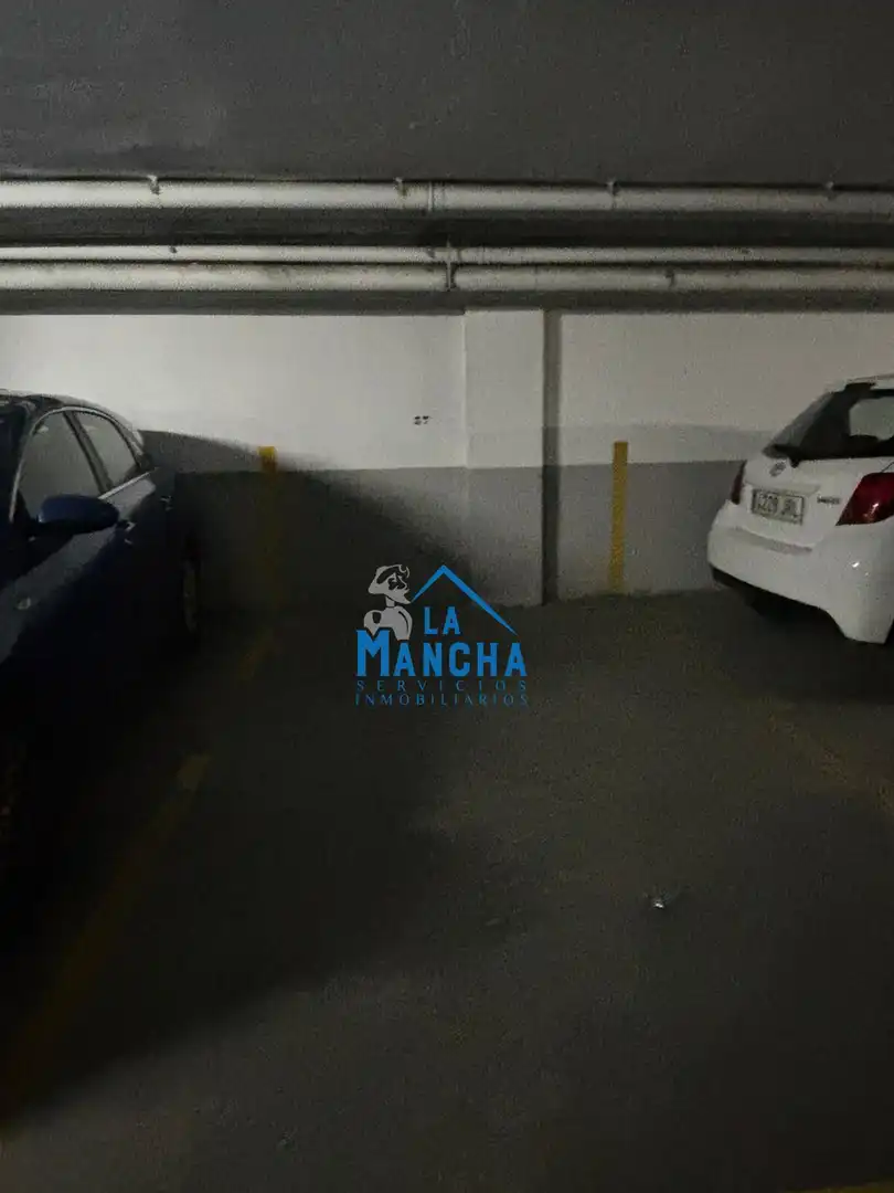 Parking of Flat for sale in Albacete  with Air Conditioner, Heating and Private garden