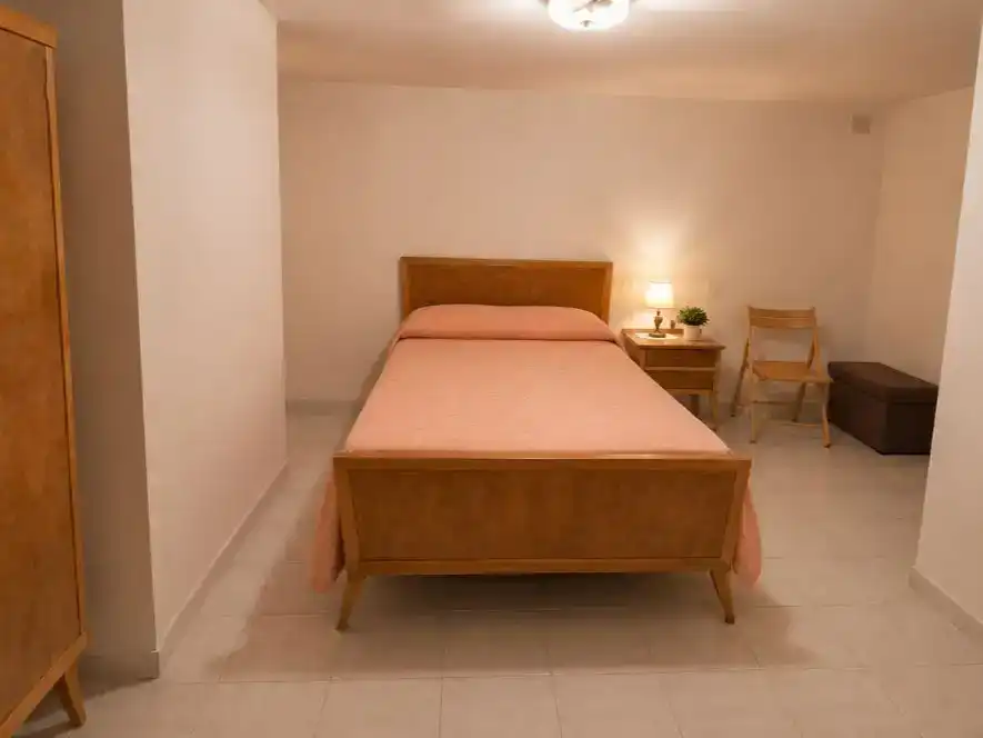 Dormitori de Casa adosada en venda en Castillejo-Sierra amb Traster i Moblat