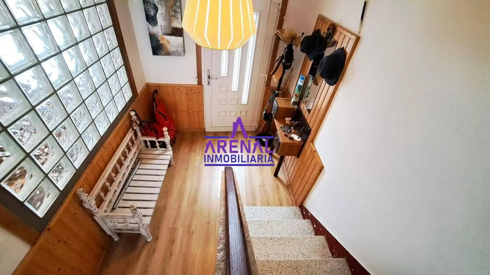 Casa o chalet en venta en A Pobra do Caramiñal con Calefacción, Trastero y Amueblado