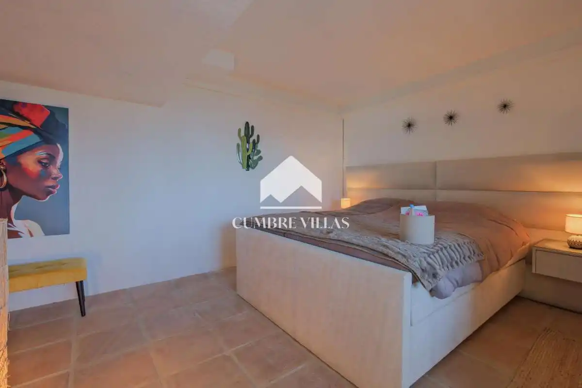Dormitori de Casa o xalet en venda en Almuñécar amb Terrassa, Traster i Moblat