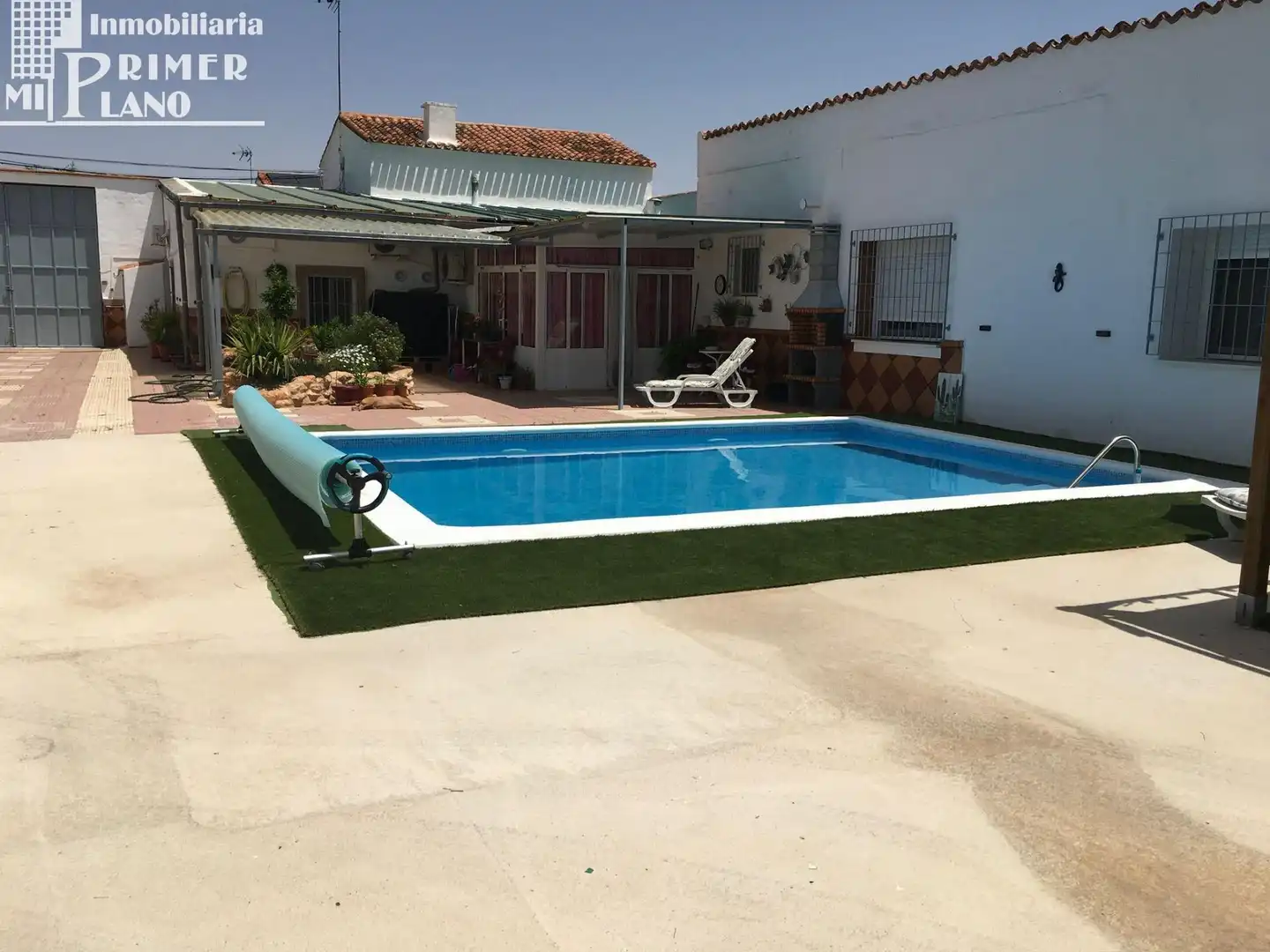 Piscina de Casa o xalet en venda en Alcázar de San Juan amb Aire condicionat, Traster i Piscina