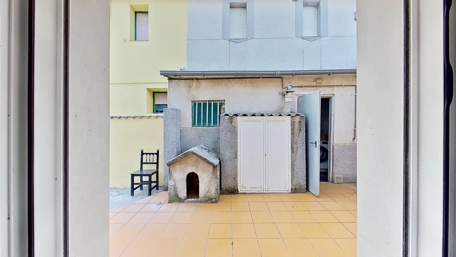 Vista exterior de Casa o chalet en venta en Santander con Trastero