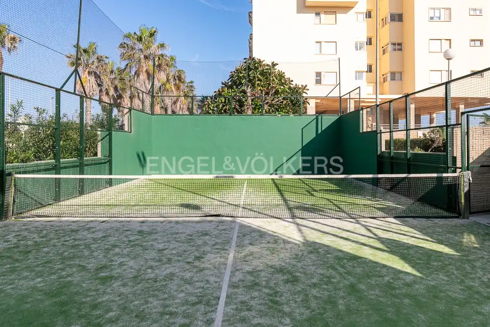 Terrasse von Wohnung zum Verkauf in Valencia mit Heizung, Privatgarten und Terrasse