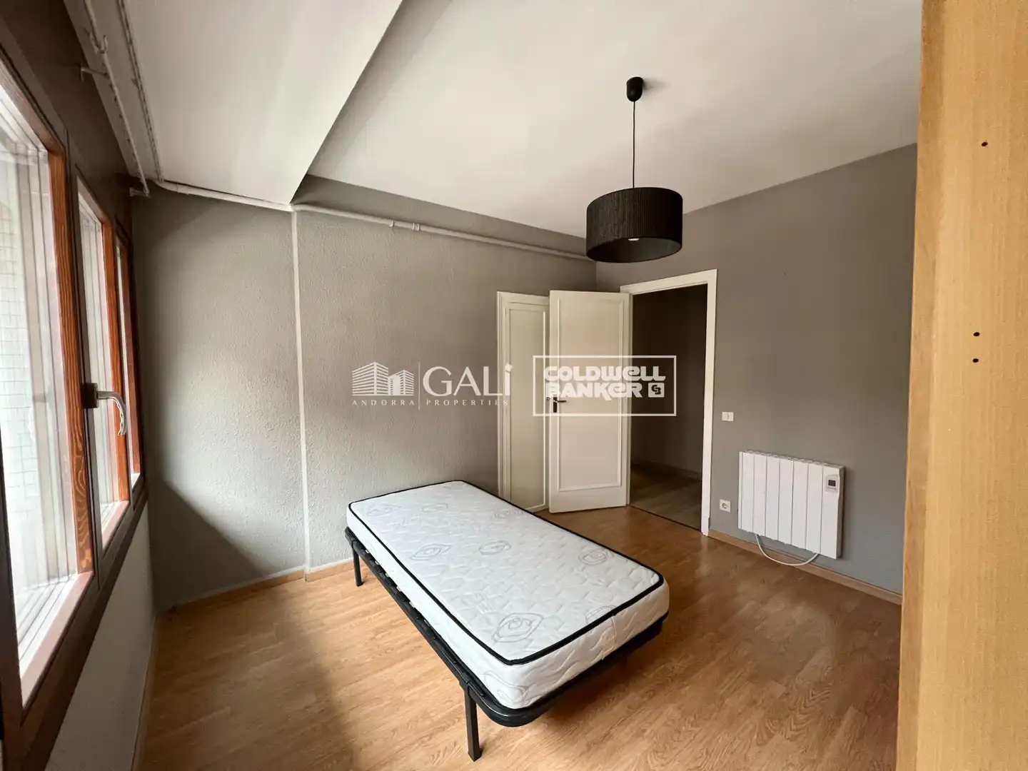 Habitación de Piso en venta en Andorra la Vella con Calefacción, Parquet y Terraza