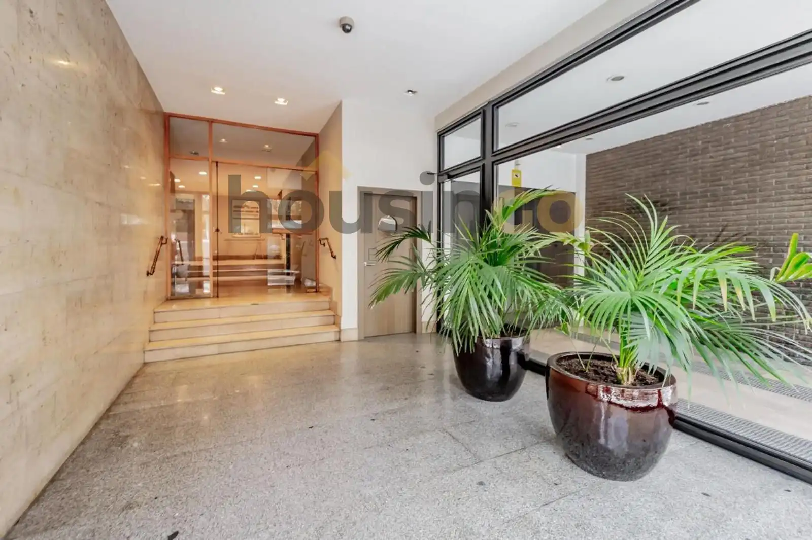 Flat for sale in Madrid  with Air Conditioner, Heating and Terrace