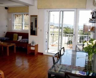 Sala d'estar de Apartament de lloguer en Alicante / Alacant amb Moblat, Forn i Rentadora