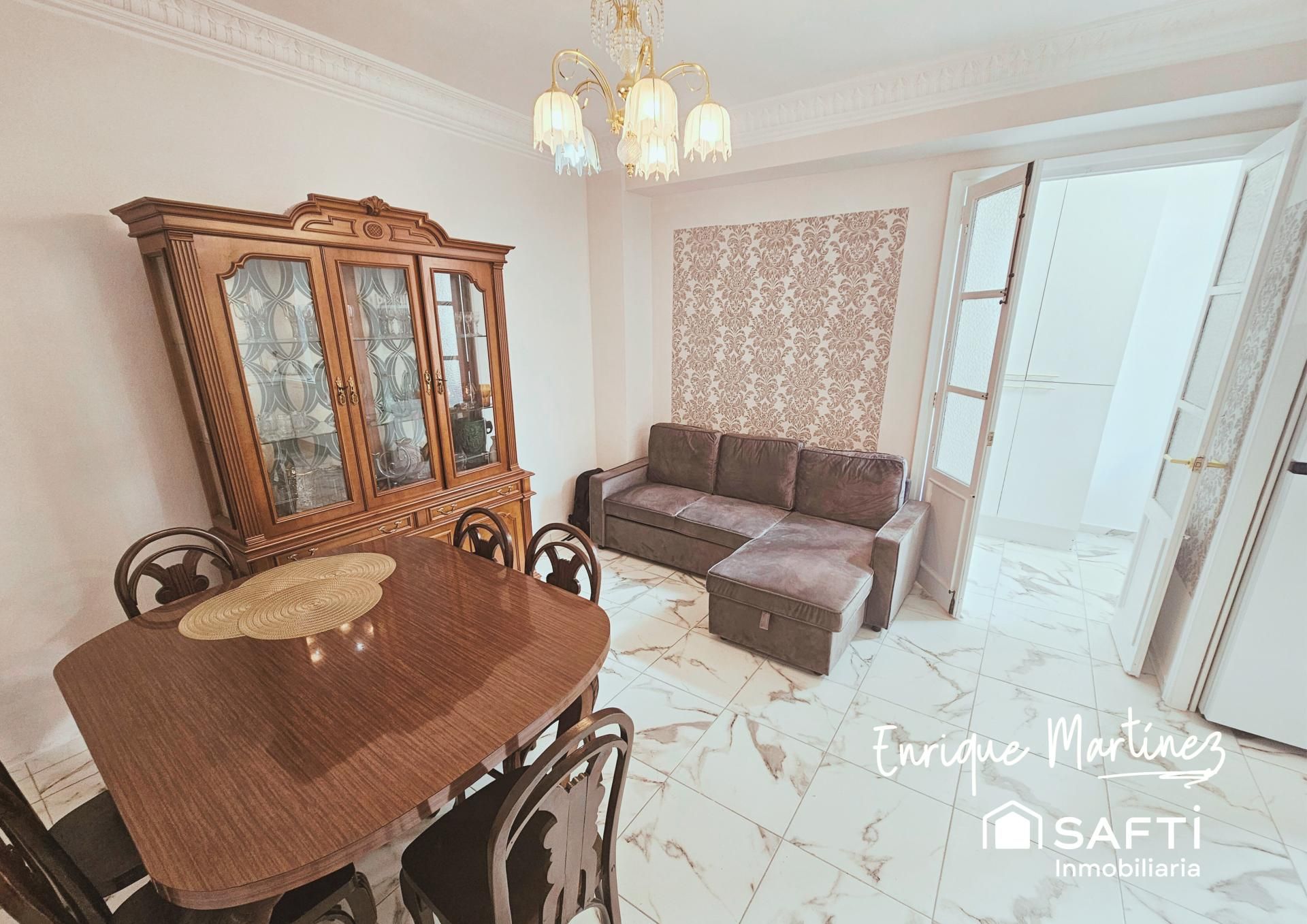 Living room of Apartment for sale in Oliva  with Balcony