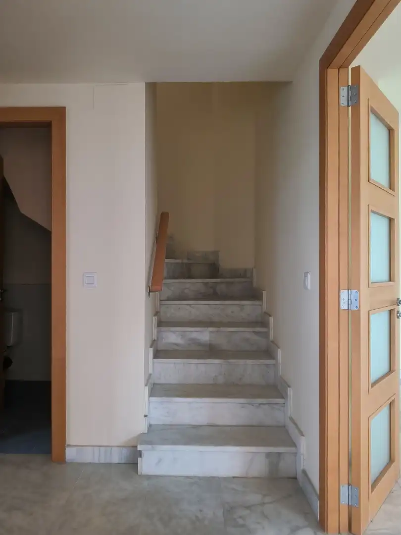 Casa adosada en venta en Espartinas con Terraza