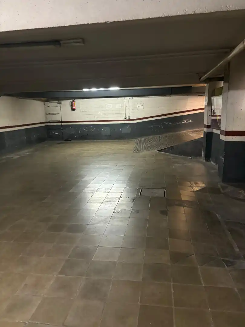 Garage zum Verkauf in Barcelona