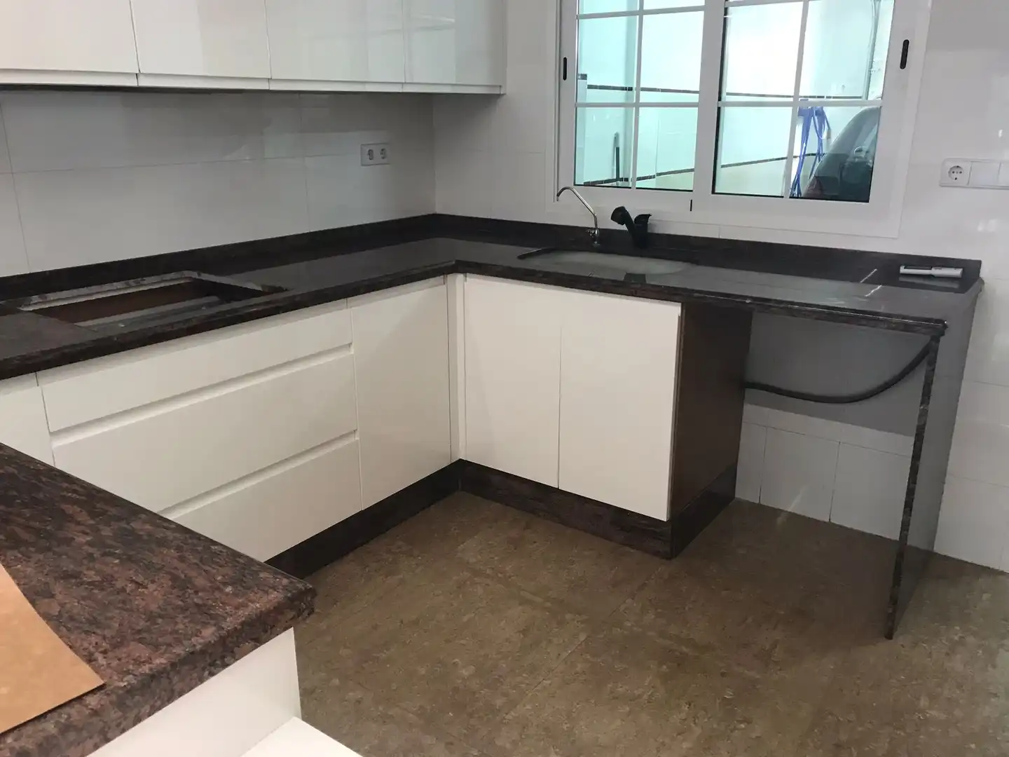 Cuina de Casa adosada en venda en Sueca amb Aire condicionat, Calefacció i Terrassa