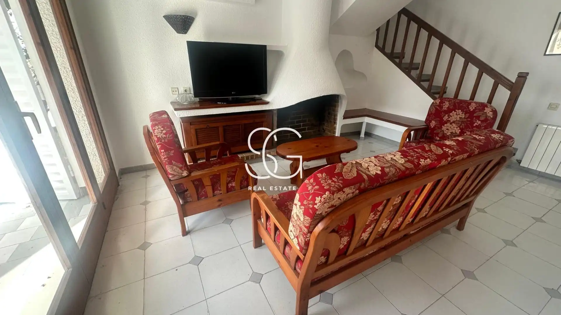 Exterior view of Houses for sale in Roda de Berà  with Heating, Private garden and Terrace