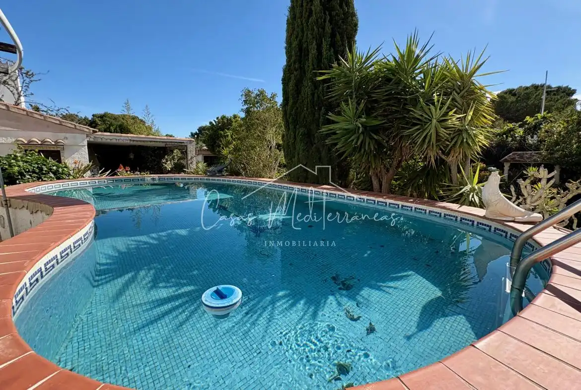 Piscina de Casa o chalet en venta en L'Ametlla de Mar  con Aire acondicionado, Calefacción y Jardín privado