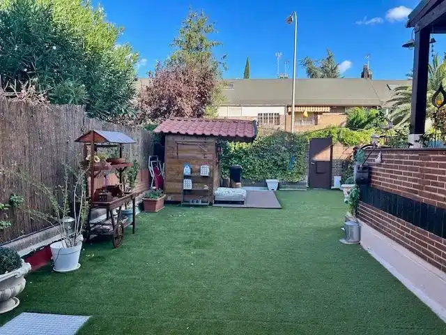 Terraza de Casa o chalet en venta en  Madrid Capital con Piscina