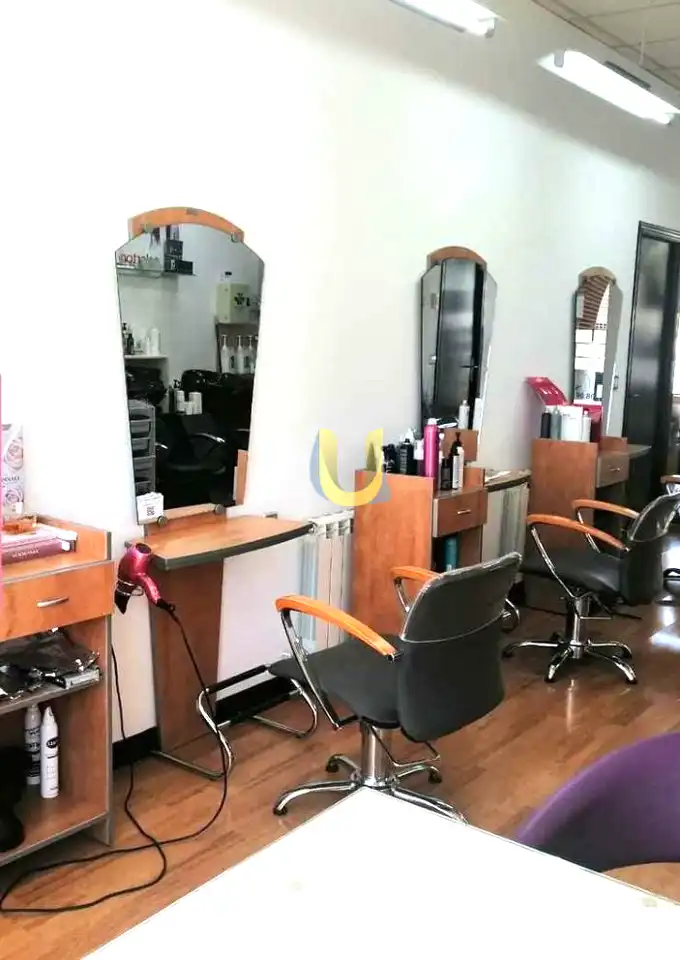 Local comercial en traspaso en Los Arcos - El Viviero, imagen 4