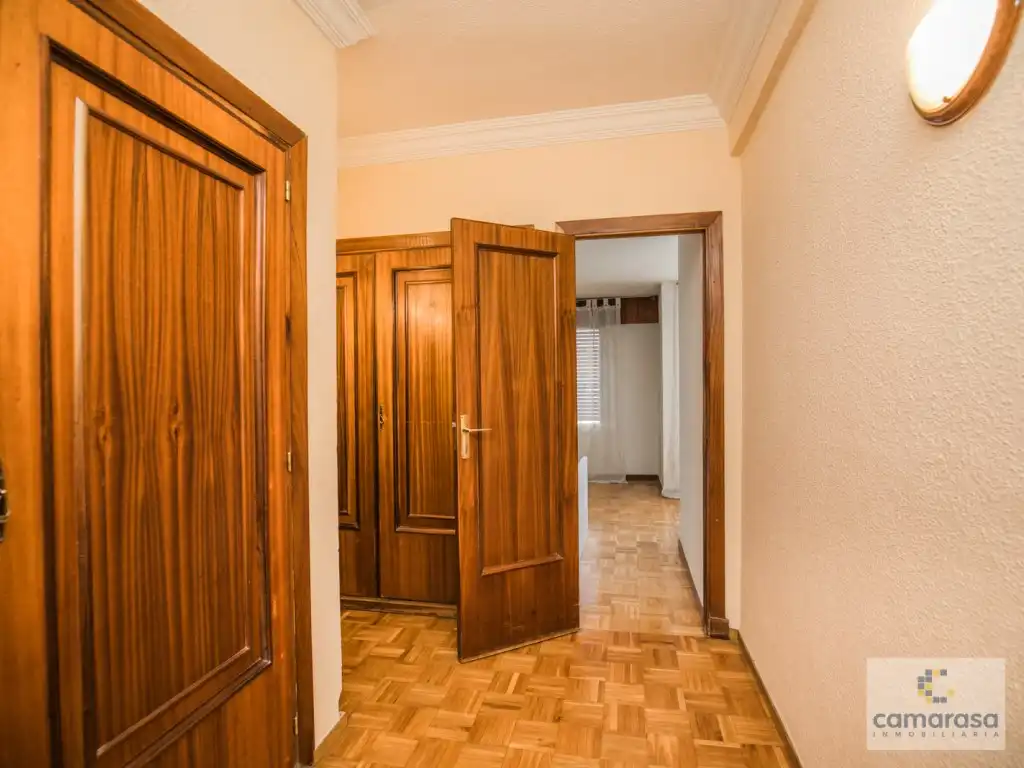 Piso en venta en Ávila con Calefacción y Terraza
