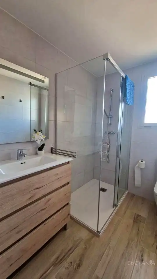 Bathroom of Flat for rent in Alfara del Patriarca  with Furnished
