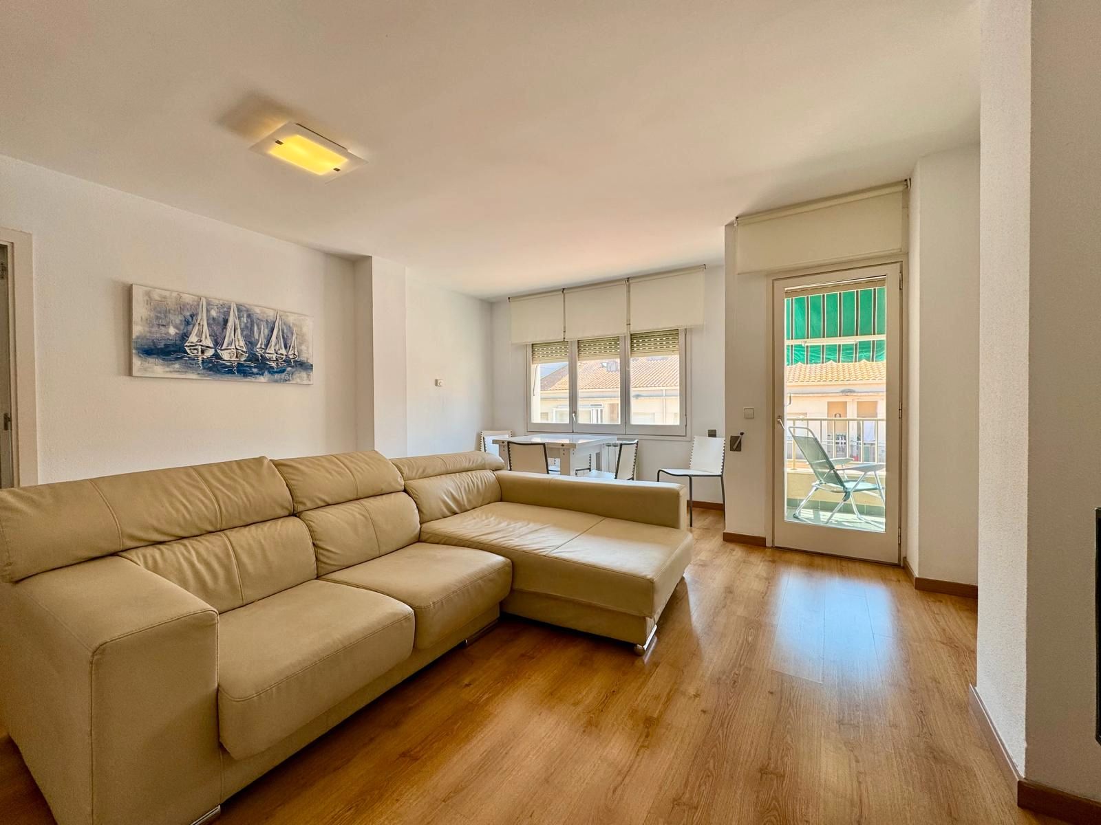 Living room of Apartment to rent in Palamós  with Heating, Terrace and Furnished