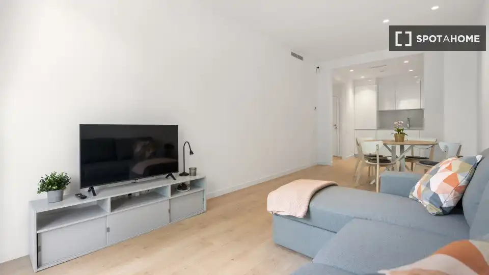 Flat with terrace to rent in Sant Martí, imagen 14