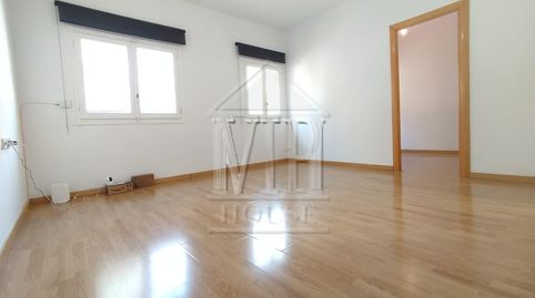 Foto 3 de Piso en venta en Carrer de Marià Benlliure, 136, Sistrells, Badalona