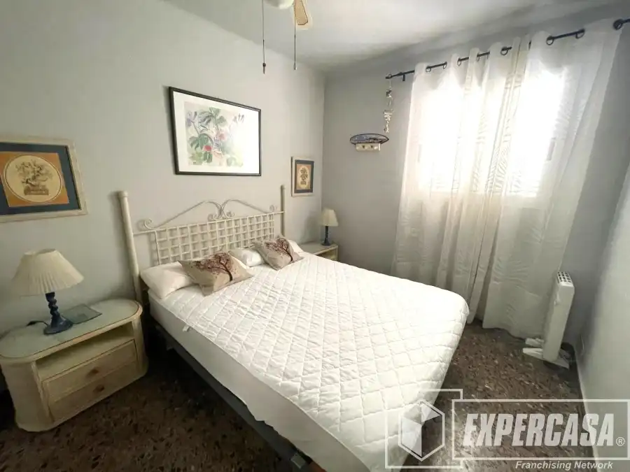 Dormitori de Apartament de lloguer en Santa Eulària des Riu amb Aire condicionat i Terrassa
