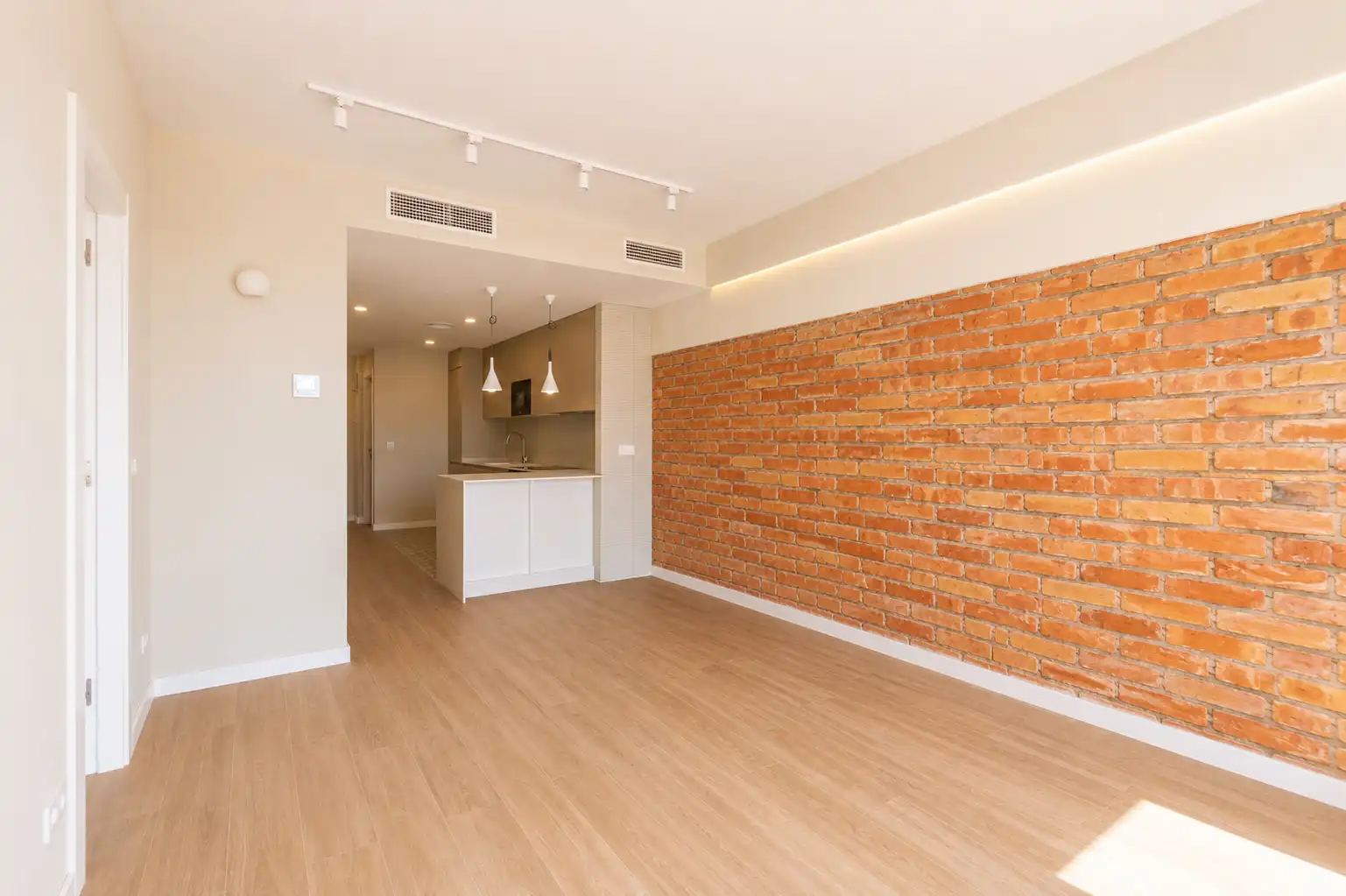 Piso con terraza en venta en Carrer d'Aragó, imagen 8