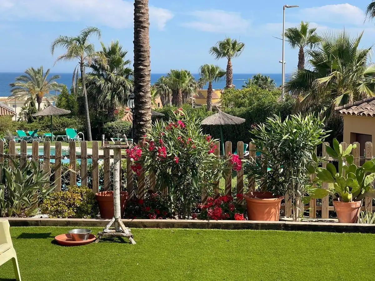 Jardí de Casa adosada en venda en Estepona Pueblo