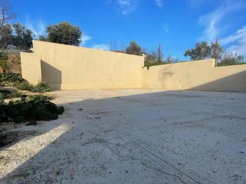 Land for sale in Plasencia