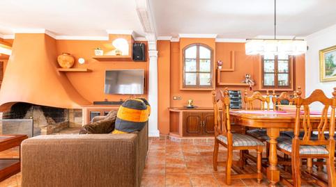 Photo 2 of Single-family semi-detached for sale in  del Mas D'en Serra, 122, Mas d'En Serra - Els Cards, Barcelona