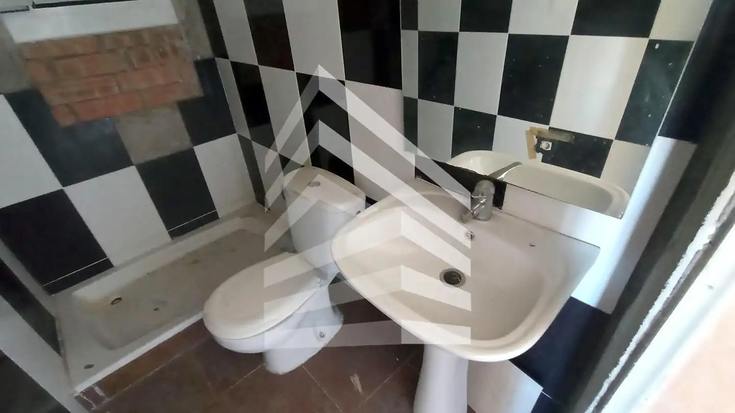Bathroom of Houses for sale in Masquefa  with Private garden and Balcony