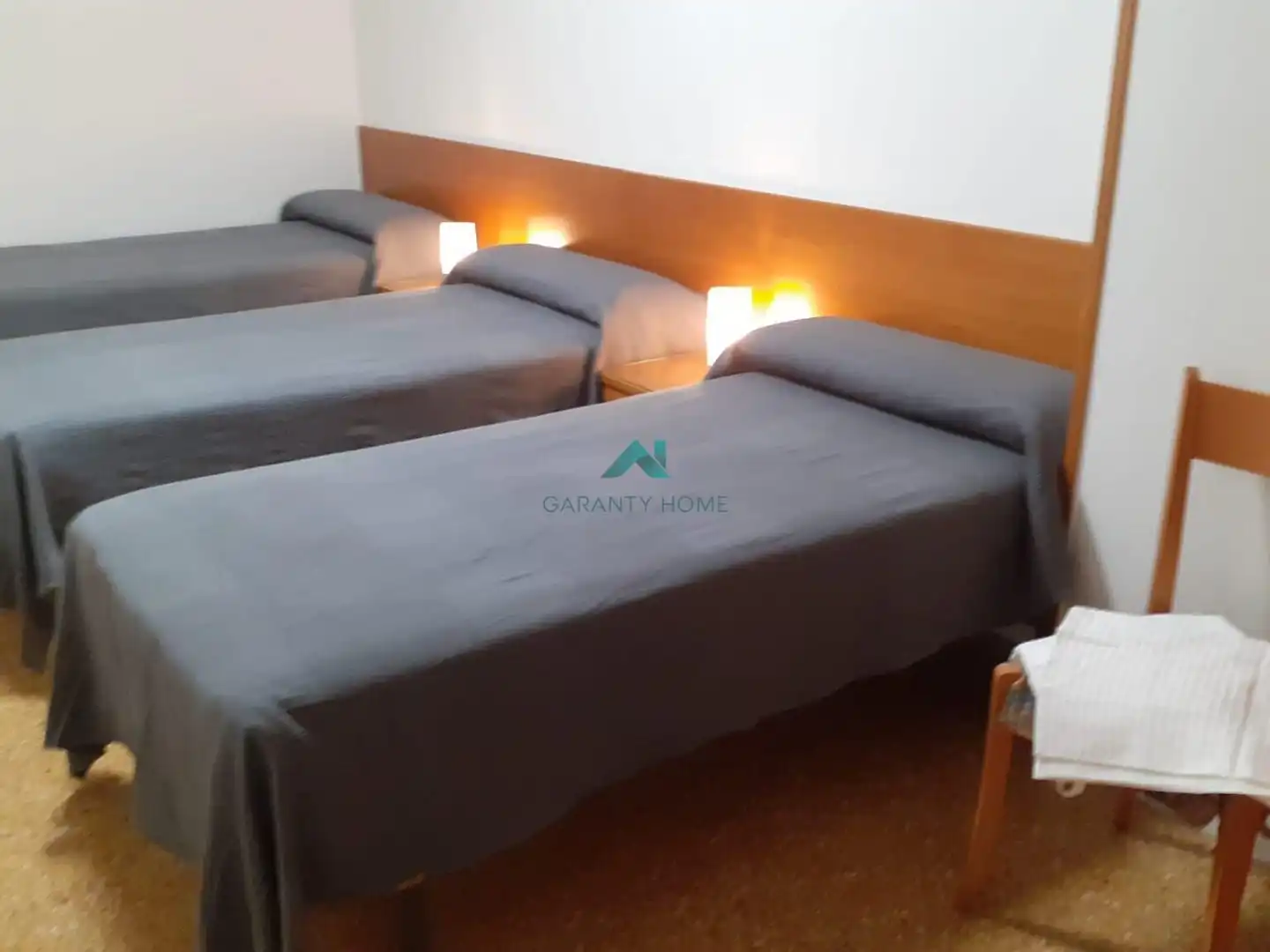 Bedroom of Flat for share in Vitoria - Gasteiz  with Heating