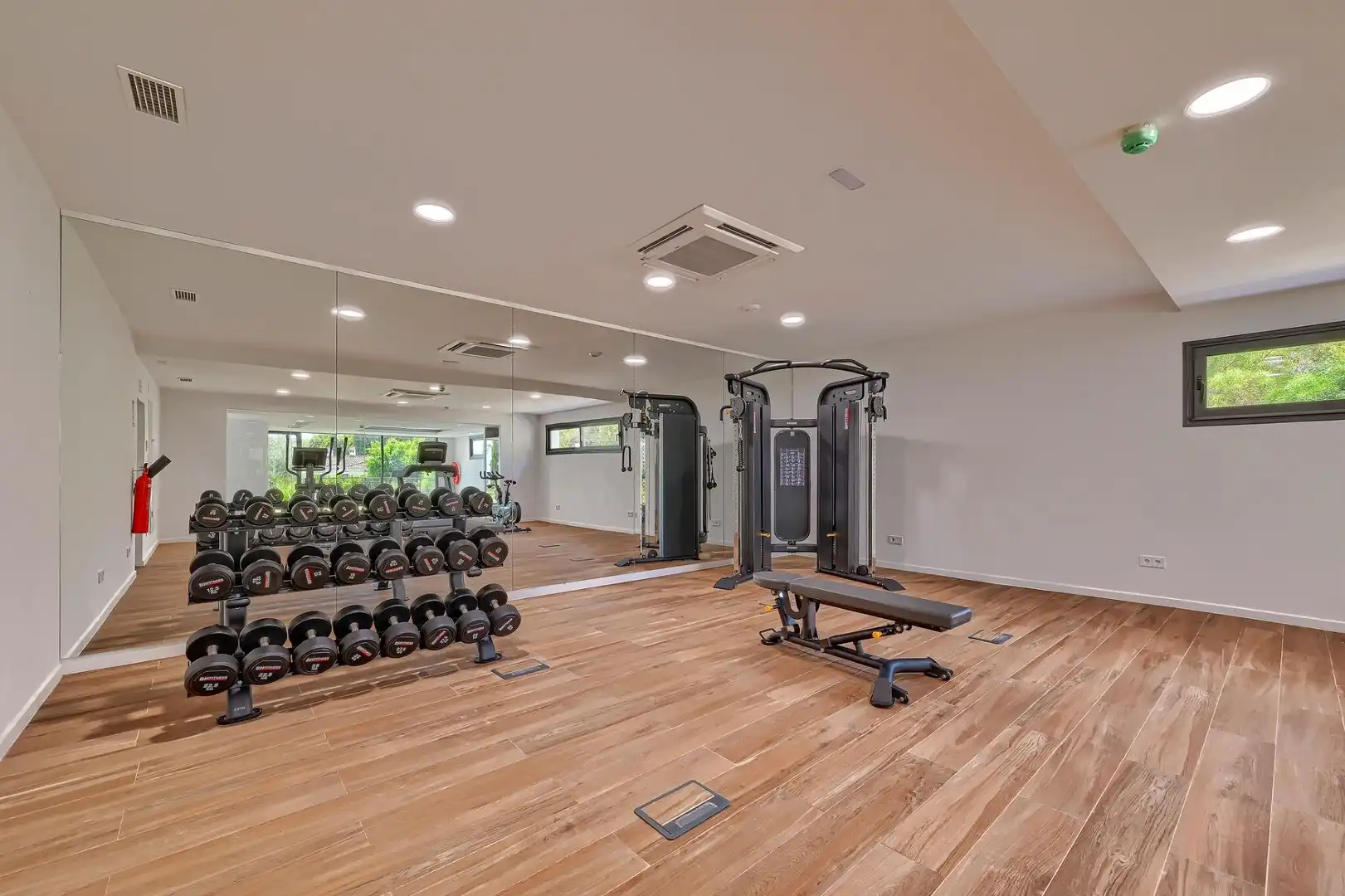 Apartments for sale in Fuengirola  with Air Conditioner, Terrace and Storage room
