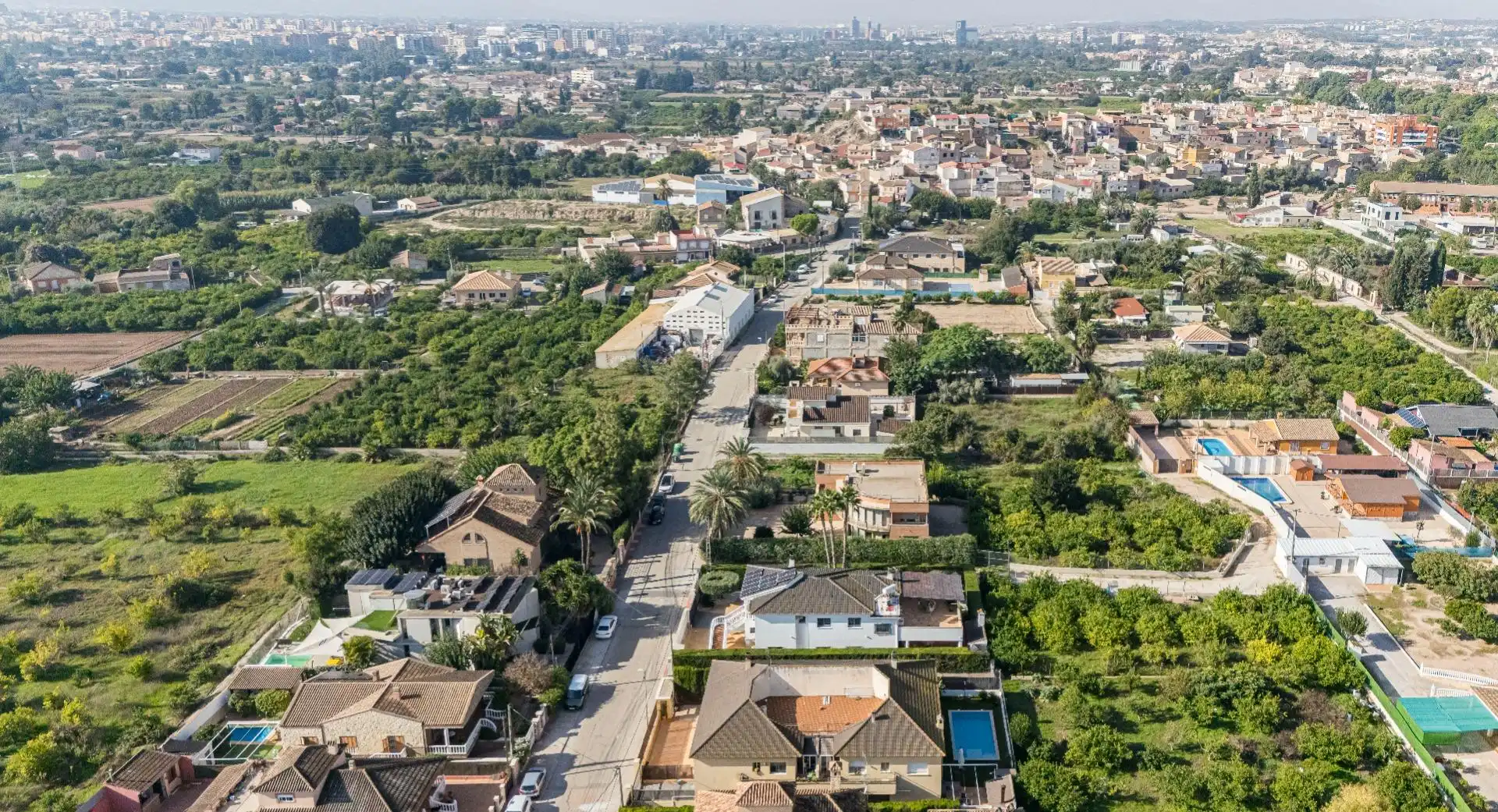 Vista exterior de Casa o xalet en venda en Murcia amb Aire condicionat, Jardí privat i Terrassa