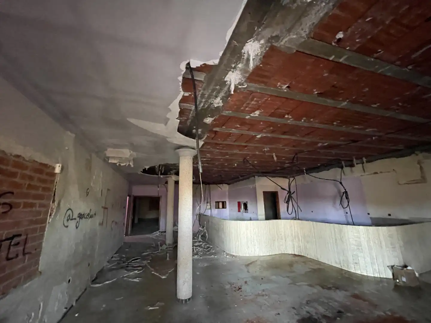 Edificio en venta en Otero de Bodas