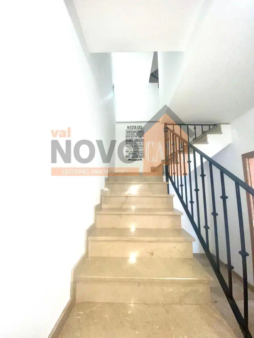 Casa adosada en venta en Alfarb con Aire acondicionado