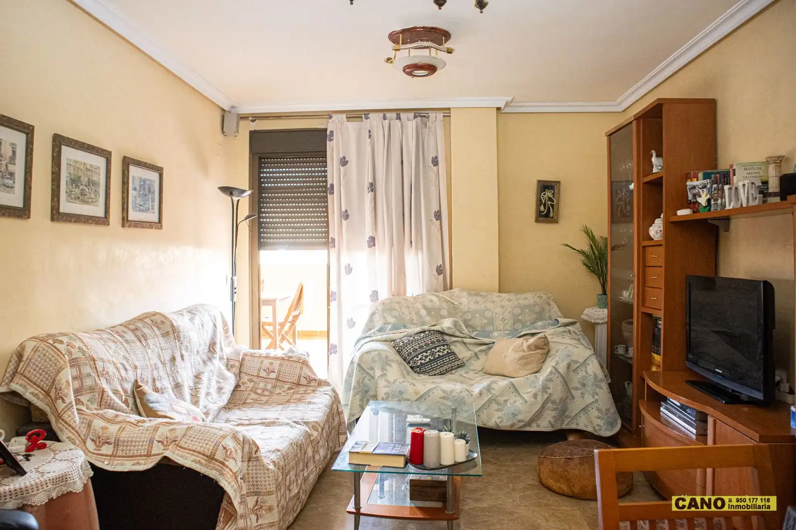 Living room of Flat for sale in Roquetas de Mar  with Terrace and Swimming Pool