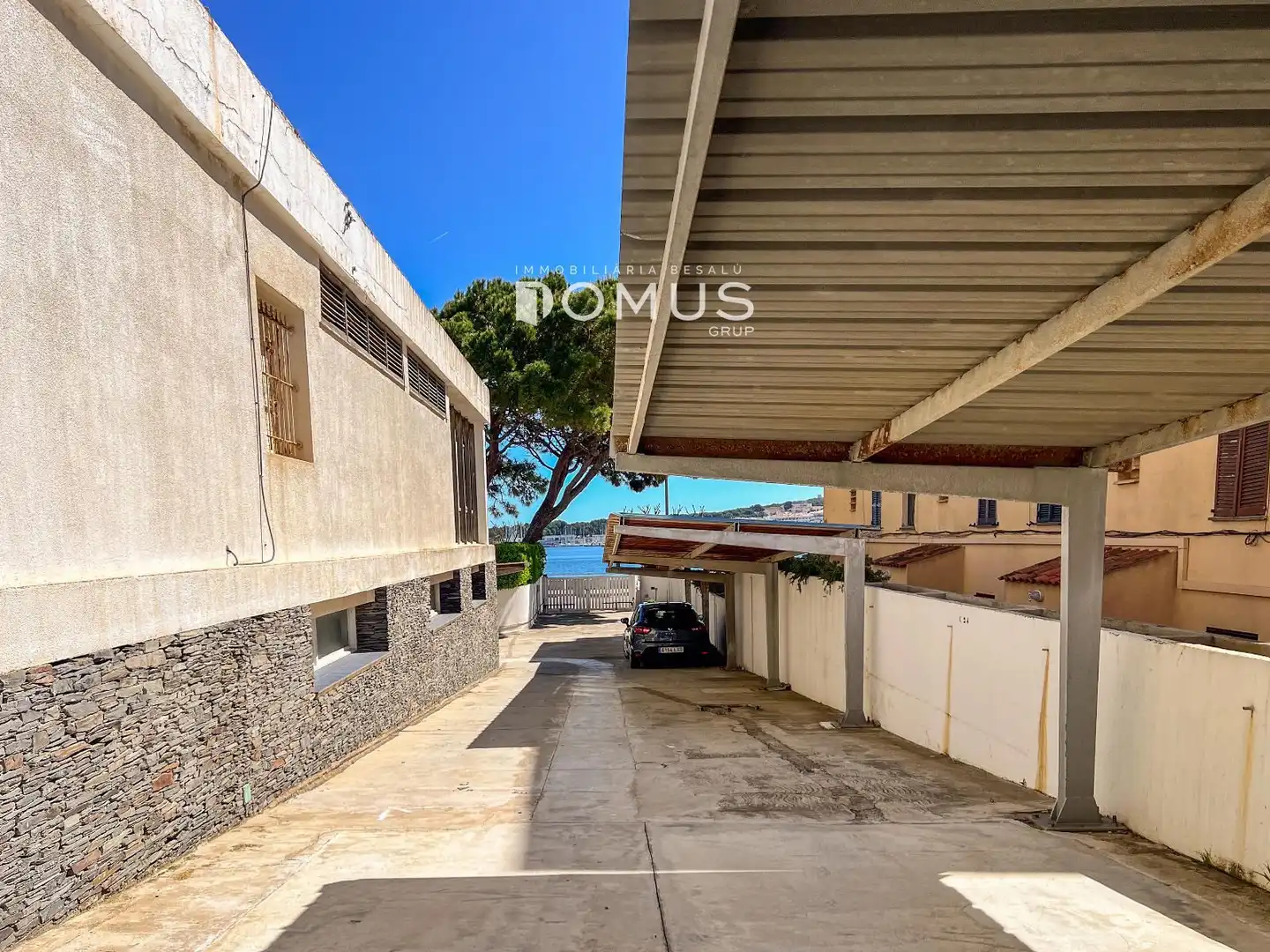 Vista exterior de Pis de lloguer en L'Escala amb Piscina, Moblat i Forn