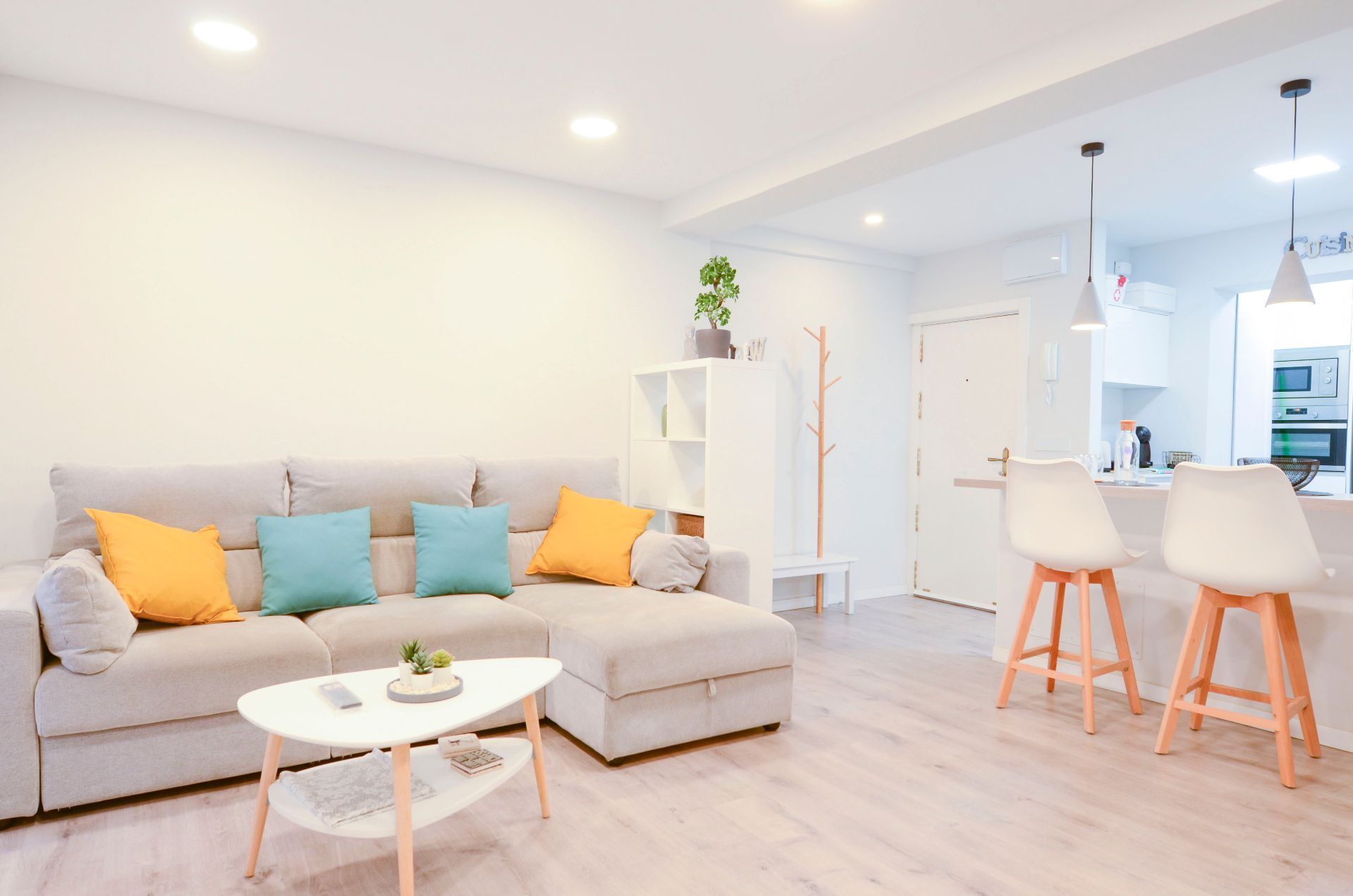 Sala d'estar de Pis en venda en  Madrid Capital amb Calefacció i Terrassa