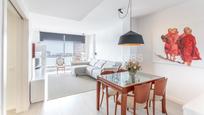 Sala d'estar de Apartament en venda en Mataró amb Aire condicionat, Calefacció i Parquet