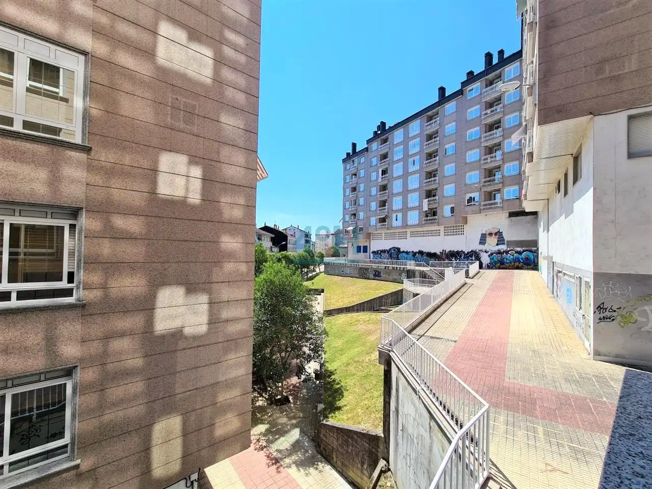 Vista exterior de Estudi de lloguer en Ourense Capital  amb Calefacció i Moblat
