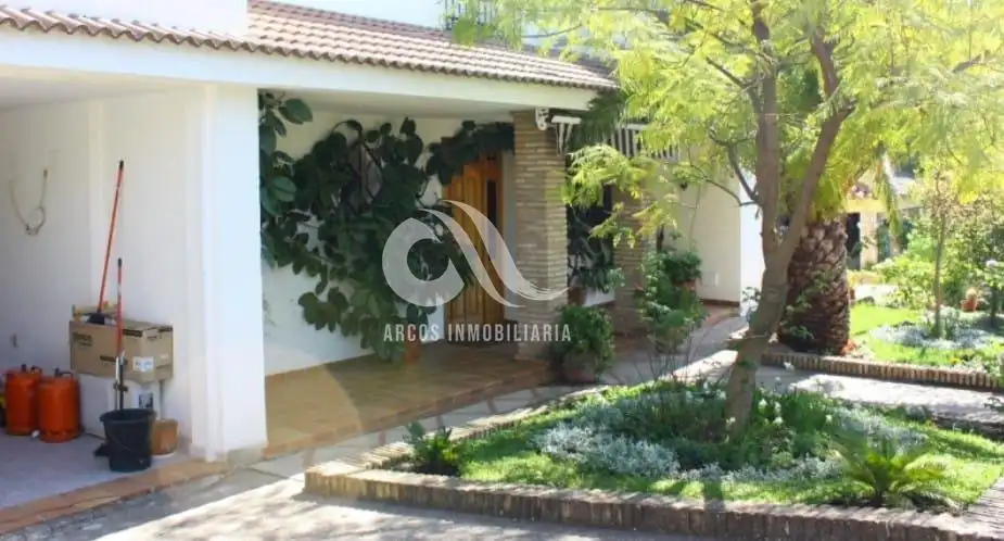 Houses for sale in El Brillante -El Naranjo - El Tablero