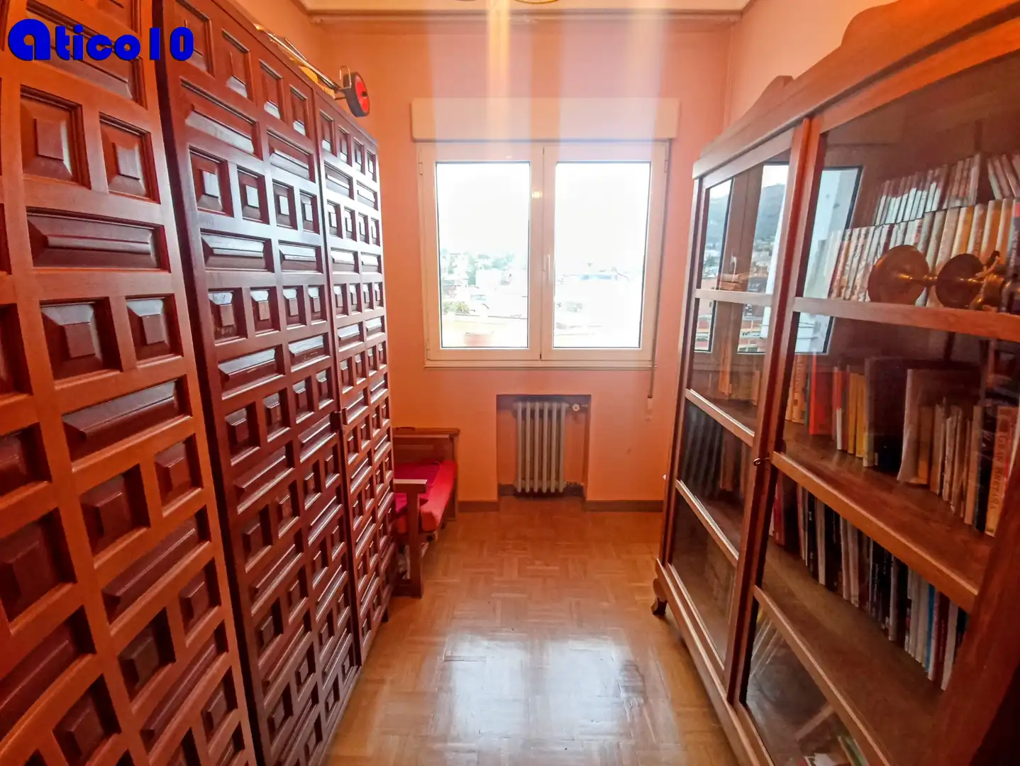 Piso en venta en Oviedo  con Calefacción, Parquet y Terraza