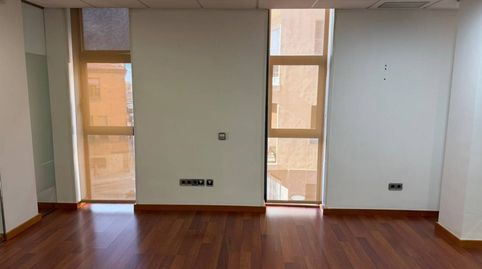 Foto 5 de Oficina de alquiler en Plaza Mossèn Jacint Verdaguer, Barri del Centre, Terrassa